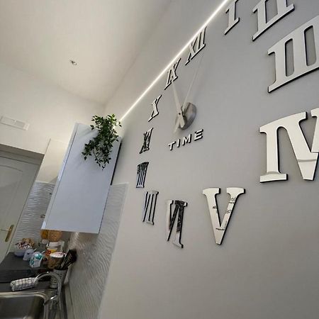 Home Sweet Home Inizio Di Spacca Napoli Экстерьер фото