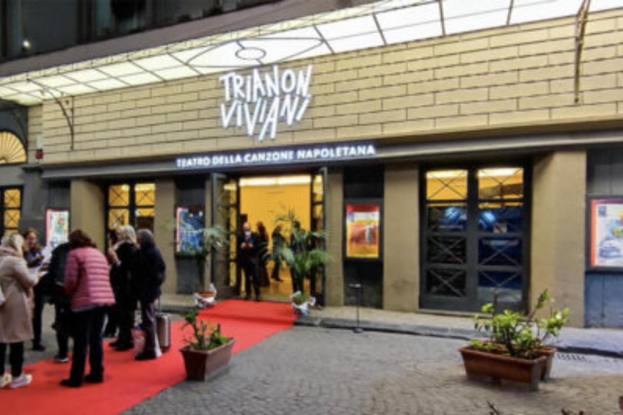 Home Sweet Home Inizio Di Spacca Napoli Экстерьер фото