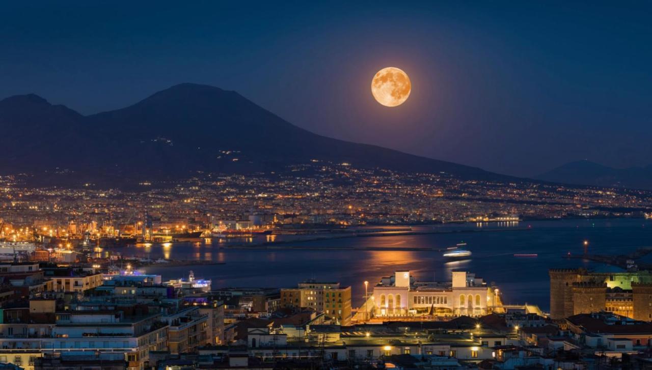 Home Sweet Home Inizio Di Spacca Napoli Экстерьер фото