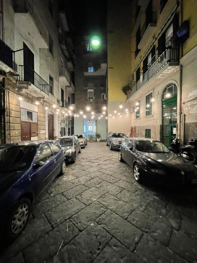 Home Sweet Home Inizio Di Spacca Napoli Экстерьер фото
